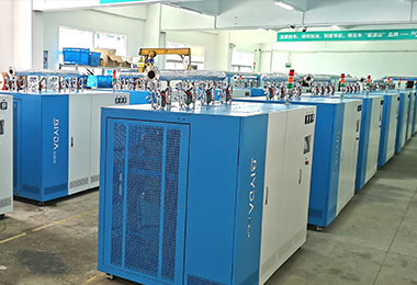 新疆和静县巴州凯宏矿业16台360kw电磁蒸汽发生器供暖